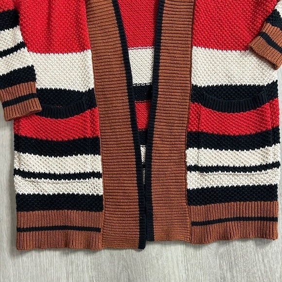 Express • color block open front knit cardigan - Picture 7 of 10